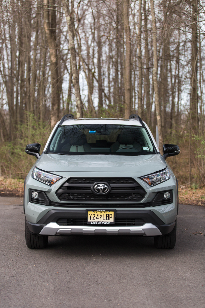 Illustration for article titled The 2019 Toyota RAV4 Can Almost Do It All